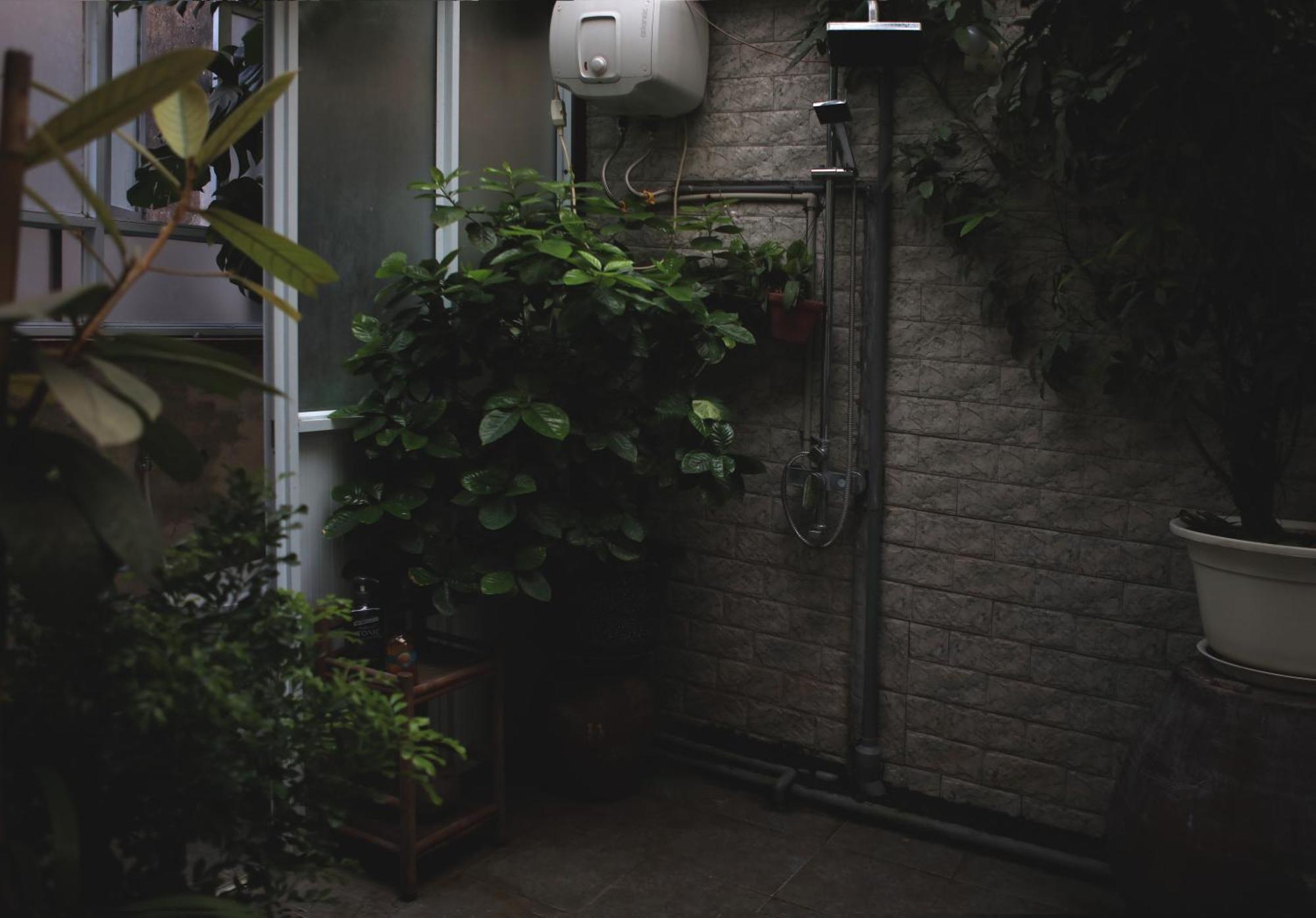Bed and Breakfast The First Ba Trieu Ha Noi Hanoi Esterno foto